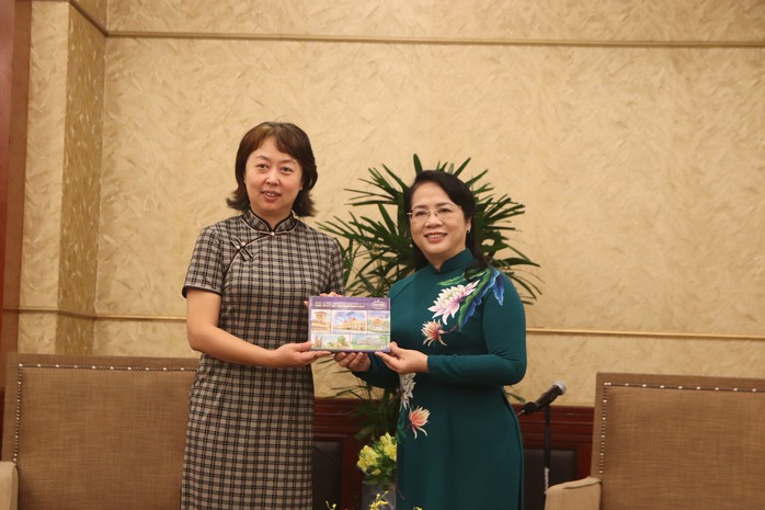 Lãnh đạo Ủy ban Kiểm tra Thành ủy TP HCM tiếp đoàn Ban Đối ngoại Trung ương Đảng Cộng sản Trung Quốc- Ảnh 2. Lãnh đạo Ủy ban Kiểm tra Thành ủy TP HCM tiếp đoàn Ban Đối ngoại Trung ương Đảng Cộng sản Trung Quốc- Ảnh 2.