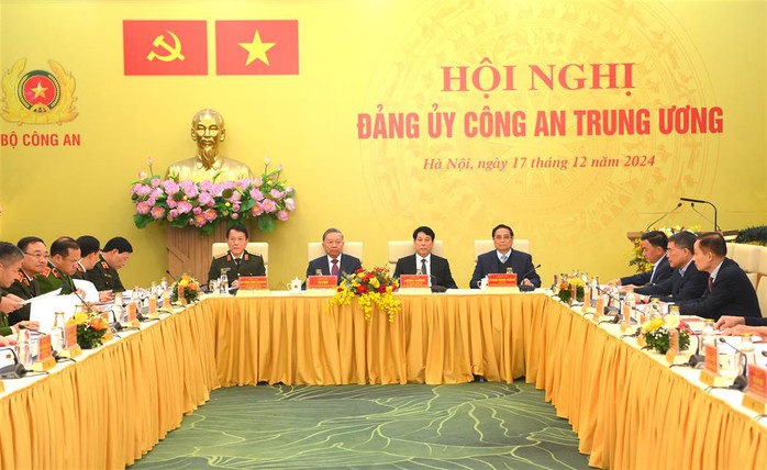 Tổng Bí thư, Chủ tịch nước, Thủ tướng dự Hội nghị Đảng ủy Công an Trung ương 2024- Ảnh 1. Tổng Bí thư, Chủ tịch nước, Thủ tướng dự Hội nghị Đảng ủy Công an Trung ương 2024- Ảnh 1.