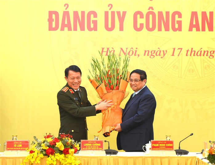 Tổng Bí thư, Chủ tịch nước, Thủ tướng dự Hội nghị Đảng ủy Công an Trung ương 2024- Ảnh 4. Tổng Bí thư, Chủ tịch nước, Thủ tướng dự Hội nghị Đảng ủy Công an Trung ương 2024- Ảnh 4.