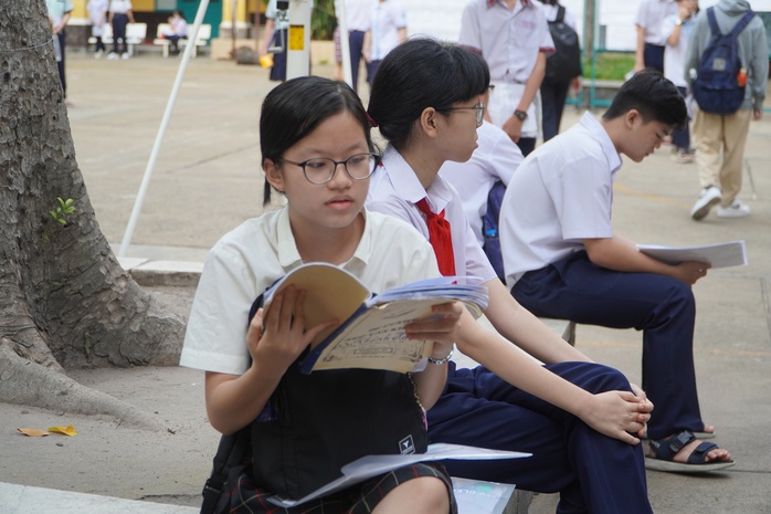 Dự kiến quy định dạy thêm, học thêm tại TP HCM có gì đáng lưu ý?- Ảnh 1. Dự kiến quy định dạy thêm, học thêm tại TP HCM có gì đáng lưu ý?- Ảnh 1.