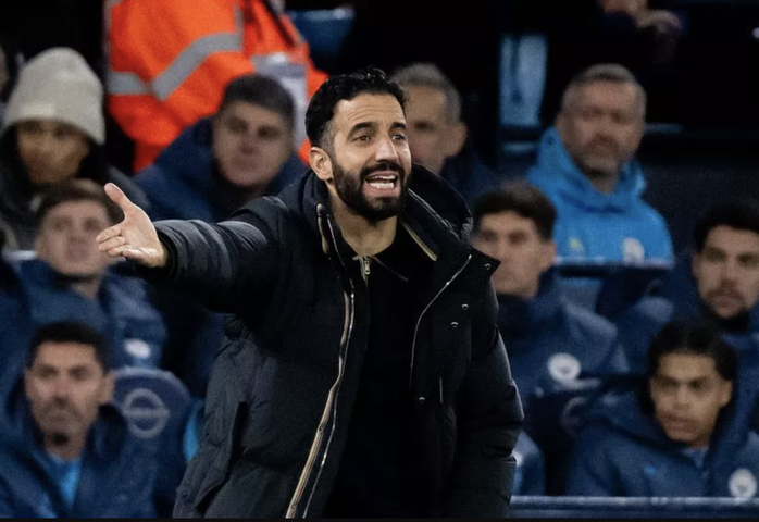 Man United điều tra vụ rò rỉ thông tin đội hình trước trận derby Manchester- Ảnh 5. Man United điều tra vụ rò rỉ thông tin đội hình trước trận derby Manchester- Ảnh 5.