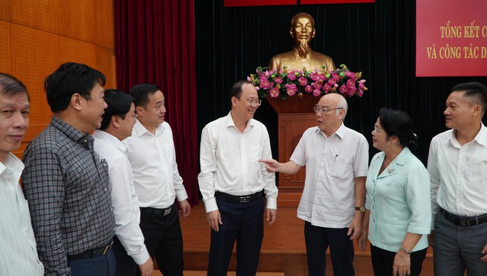 Ông Nguyễn Hồ Hải chia sẻ về 3 thành quả nổi bật của TP HCM trong năm 2024- Ảnh 2. Ông Nguyễn Hồ Hải chia sẻ về 3 thành quả nổi bật của TP HCM trong năm 2024- Ảnh 2.