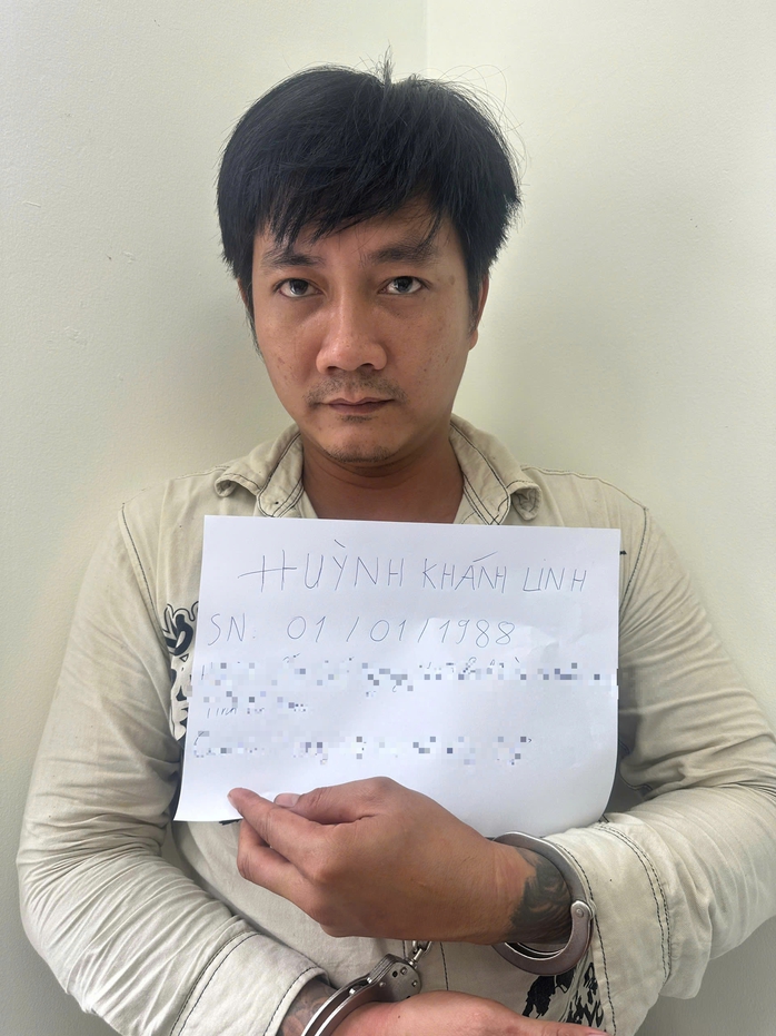 TP HCM: Công an bắt giữ Linh "Bình Điền"- Ảnh 1. TP HCM: Công an bắt giữ Linh "Bình Điền"- Ảnh 1.