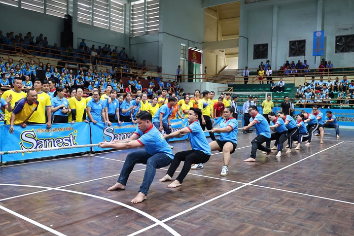 Sôi nổi Hội thao cán bộ công nhân lao động Yến sào Khánh Hòa- Ảnh 1. Sôi nổi Hội thao cán bộ công nhân lao động Yến sào Khánh Hòa- Ảnh 1.