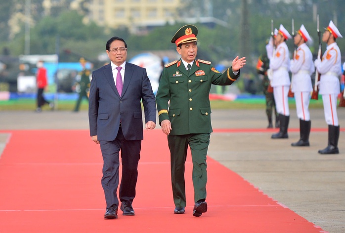 Thủ tướng thăm các gian trưng bày tại Triển lãm Quốc phòng quốc tế Việt Nam 2024- Ảnh 1. Thủ tướng thăm các gian trưng bày tại Triển lãm Quốc phòng quốc tế Việt Nam 2024- Ảnh 1.