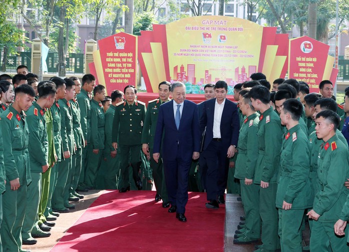 Tổng Bí thư Tô Lâm trong buổi gặp mặt thanh niên Quân đội vào chiều 18-12. Ảnh: TTXVN Tổng Bí thư Tô Lâm trong buổi gặp mặt thanh niên Quân đội vào chiều 18-12. Ảnh: TTXVN