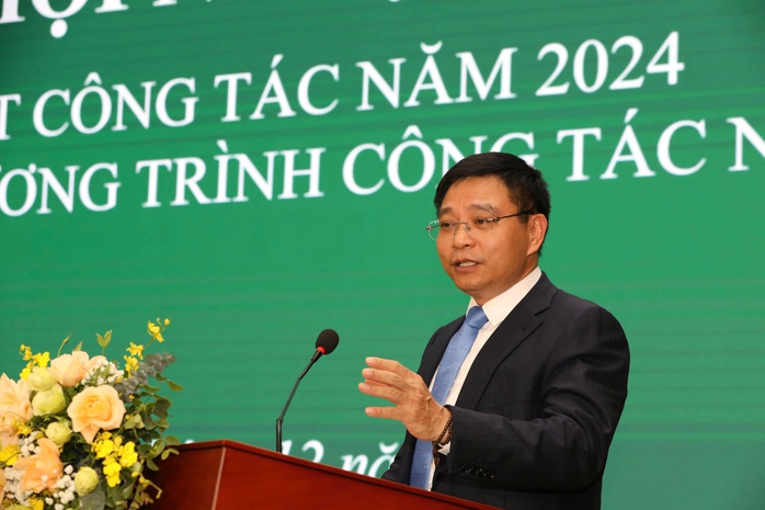 Bộ trưởng Bộ Tài chính yêu cầu nhiều vấn đề liên quan đến chứng khoán - Ảnh 1. Bộ trưởng Bộ Tài chính yêu cầu nhiều vấn đề liên quan đến chứng khoán - Ảnh 1.
