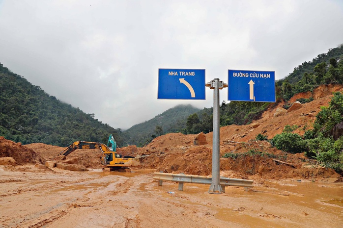 Đèo Khánh Lê đã thông xe được 1 làn- Ảnh 3. Đèo Khánh Lê đã thông xe được 1 làn- Ảnh 3.