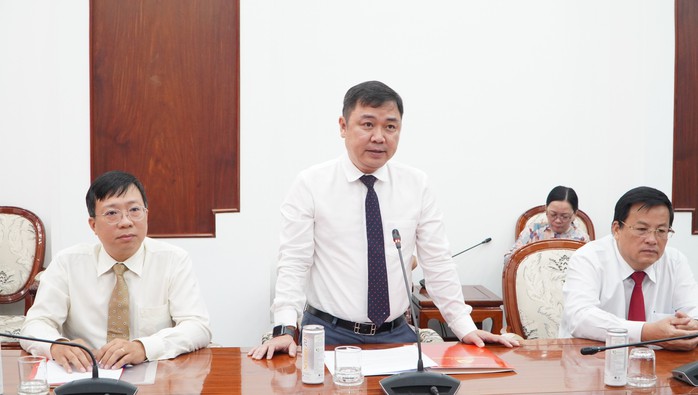 Ông Trương Tuấn Anh giữ chức Phó Bí thư Đảng ủy Công ty Đầu tư Tài chính nhà nước TP HCM- Ảnh 2. Ông Trương Tuấn Anh giữ chức Phó Bí thư Đảng ủy Công ty Đầu tư Tài chính nhà nước TP HCM- Ảnh 2.