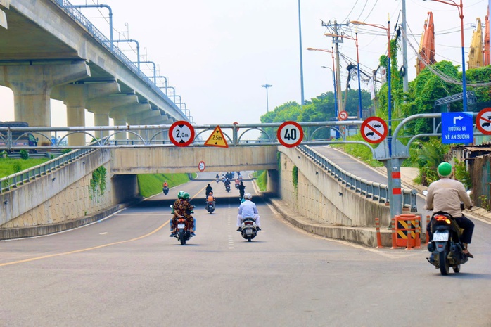 Hầm chui cửa ngõ phía đông TP HCM làm 8 năm vẫn chưa thông xe- Ảnh 7. Hầm chui cửa ngõ phía đông TP HCM làm 8 năm vẫn chưa thông xe- Ảnh 7.