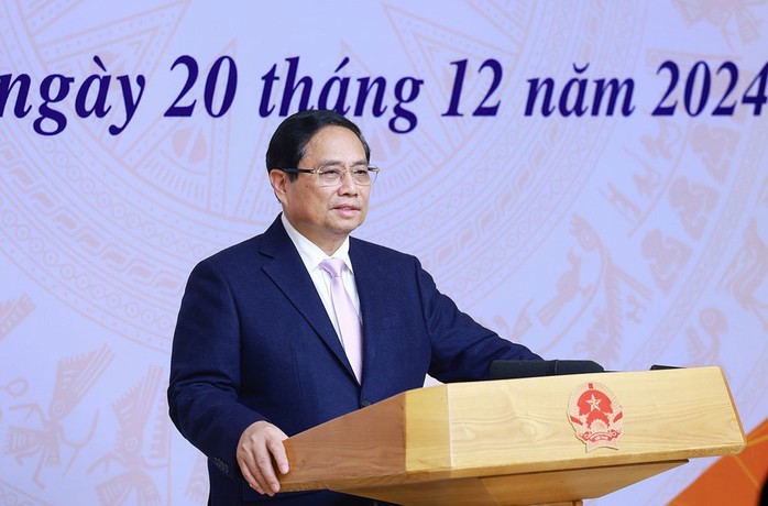 Thủ tướng Phạm Minh Chính chủ trì hội nghị trực tuyến với các đại sứ, trưởng cơ quan đại diện Việt Nam ở nước ngoài về tổng kết công tác ngoại giao kinh tế năm 2024 và triển khai nhiệm vụ trọng tâm năm 2025. Ảnh: TTXVN Thủ tướng Phạm Minh Chính chủ trì hội nghị trực tuyến với các đại sứ, trưởng cơ quan đại diện Việt Nam ở nước ngoài về tổng kết công tác ngoại giao kinh tế năm 2024 và triển khai nhiệm vụ trọng tâm năm 2025. Ảnh: TTXVN