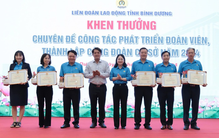 Lao động giỏi, lao động sáng tạo ở Bình Dương làm lợi trên 400 tỉ đồng- Ảnh 1. Lao động giỏi, lao động sáng tạo ở Bình Dương làm lợi trên 400 tỉ đồng- Ảnh 1.