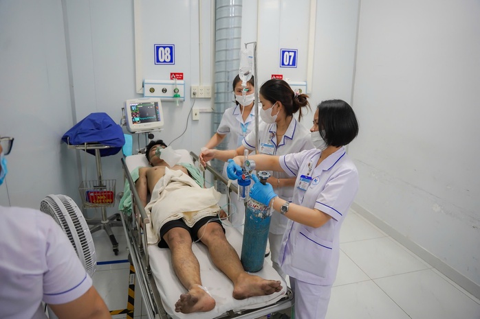 Cháy nhà 4 tầng ở quận Tân Bình: Thông tin mới nhất về các nạn nhân - Ảnh 3. Cháy nhà 4 tầng ở quận Tân Bình: Thông tin mới nhất về các nạn nhân - Ảnh 3.