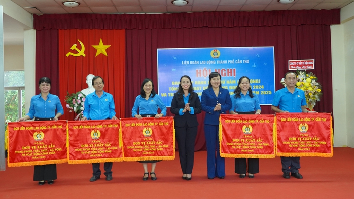 Nhiều tin vui cho người lao động dịp Tết Ất Tỵ ở Cần Thơ- Ảnh 5. Nhiều tin vui cho người lao động dịp Tết Ất Tỵ ở Cần Thơ- Ảnh 5.