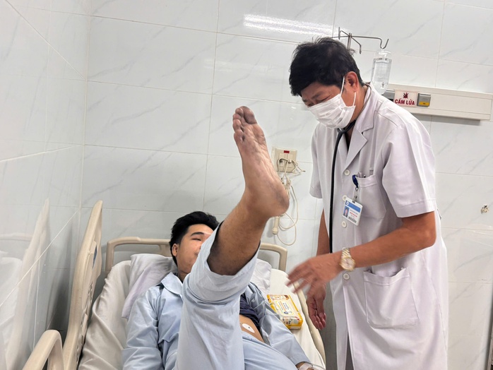 Lời kể của nạn nhân trong vụ cháy nhà 4 tầng ở quận Tân Bình, TP HCM- Ảnh 1. Lời kể của nạn nhân trong vụ cháy nhà 4 tầng ở quận Tân Bình, TP HCM- Ảnh 1.
