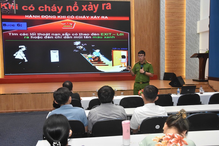 Tập huấn công tác PCCC tại Báo Người Lao Động- Ảnh 1. Tập huấn công tác PCCC tại Báo Người Lao Động- Ảnh 1.