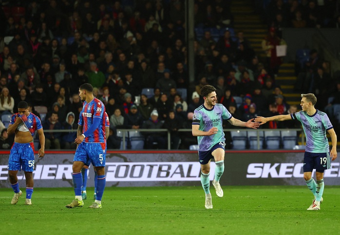 Đè bẹp chủ nhà Crystal Palace, Arsenal vững chân Top 3 Ngoại hạng- Ảnh 6. Đè bẹp chủ nhà Crystal Palace, Arsenal vững chân Top 3 Ngoại hạng- Ảnh 6.