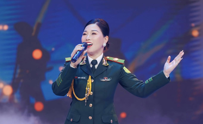 Dự án "Vang mãi khúc quân hành" của NSƯT Hương Giang- Ảnh 1. Dự án "Vang mãi khúc quân hành" của NSƯT Hương Giang- Ảnh 1.