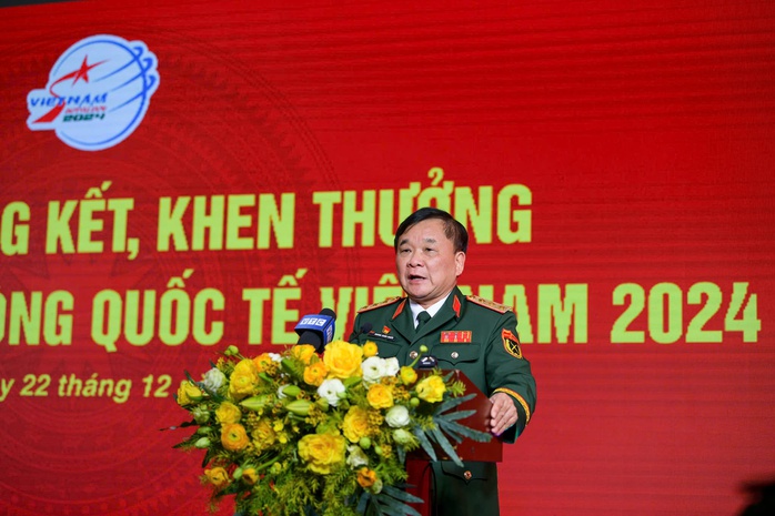 Triển lãm Quốc phòng 2024: Ký kết 16 hợp đồng tổng giá trị 286 triệu USD- Ảnh 1. Triển lãm Quốc phòng 2024: Ký kết 16 hợp đồng tổng giá trị 286 triệu USD- Ảnh 1.