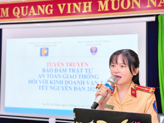Hiểu đúng về điểm giấy phép lái xe có hiệu lực từ ngày 1-1-2025- Ảnh 2. Hiểu đúng về điểm giấy phép lái xe có hiệu lực từ ngày 1-1-2025- Ảnh 2.