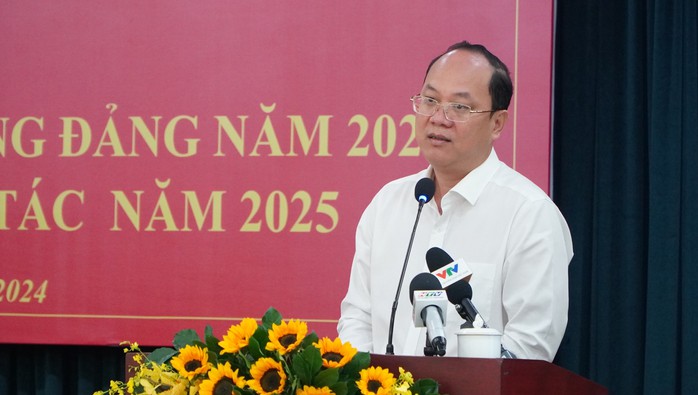 TP HCM: Xây dựng đội ngũ cán bộ lãnh đạo nhiệm kỳ mới dám làm, dám chịu trách nhiệm- Ảnh 1. TP HCM: Xây dựng đội ngũ cán bộ lãnh đạo nhiệm kỳ mới dám làm, dám chịu trách nhiệm- Ảnh 1.