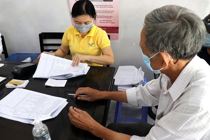 Trả gộp 2 tháng lương hưu dịp Tết Ất Tỵ 2025, có người nhận hơn 320 triệu đồng- Ảnh 2. Trả gộp 2 tháng lương hưu dịp Tết Ất Tỵ 2025, có người nhận hơn 320 triệu đồng- Ảnh 2.
