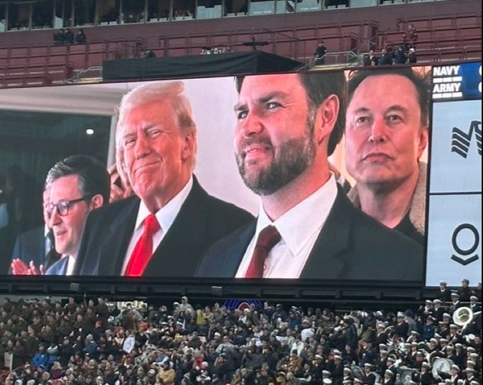 Ông Donald Trump nói ông Elon Musk "sẽ không trở thành tổng thống Mỹ"- Ảnh 1. Ông Donald Trump nói ông Elon Musk "sẽ không trở thành tổng thống Mỹ"- Ảnh 1.