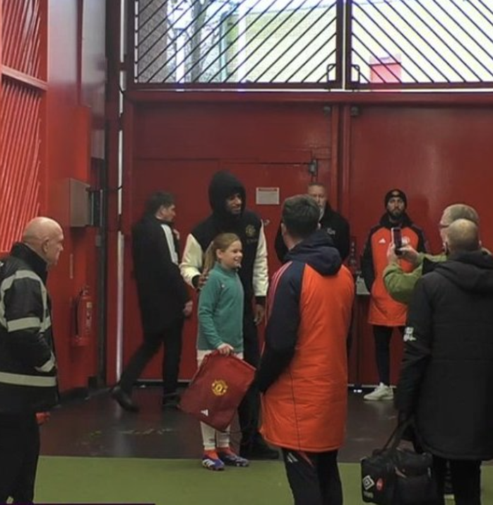 Số phận Marcus Rashford sau lời gan ruột của Ruben Amorim- Ảnh 1. Số phận Marcus Rashford sau lời gan ruột của Ruben Amorim- Ảnh 1.