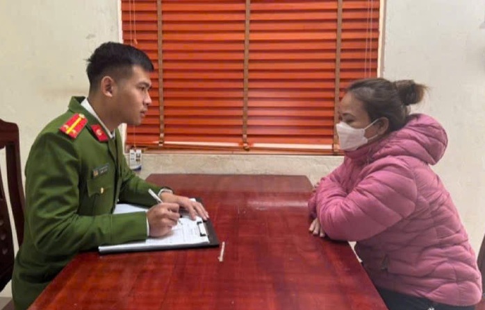 Bán dâm 250 ngàn đồng nhưng phải "cắt phế" 150 ngàn đồng- Ảnh 1. Bán dâm 250 ngàn đồng nhưng phải "cắt phế" 150 ngàn đồng- Ảnh 1.