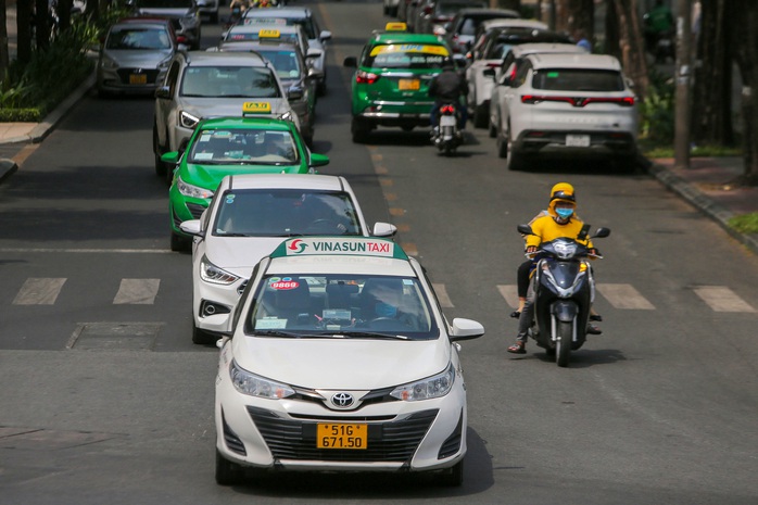 Những quy định mới về vận tải hành khách bằng taxi có hiệu lực từ 1-1-2025- Ảnh 1. Những quy định mới về vận tải hành khách bằng taxi có hiệu lực từ 1-1-2025- Ảnh 1.