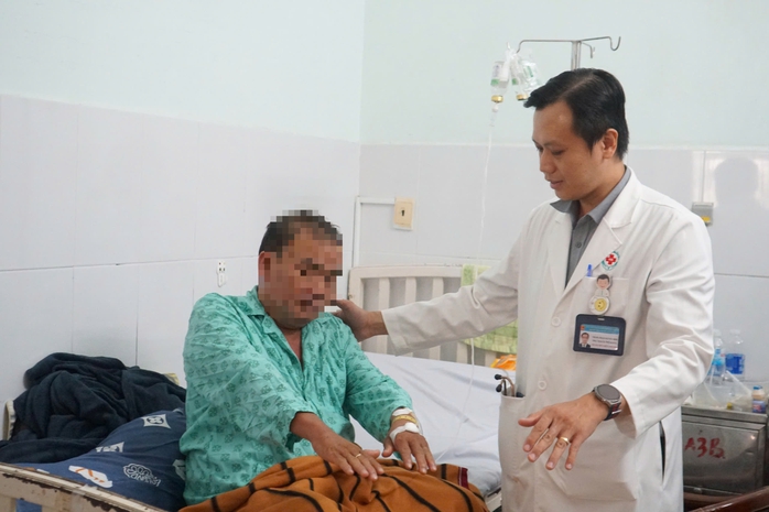 "Giật mình" với con số đột quỵ tại một bệnh viện ở TP HCM- Ảnh 1. "Giật mình" với con số đột quỵ tại một bệnh viện ở TP HCM- Ảnh 1.