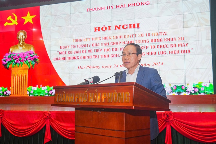 Không lợi dụng để cài cắm lợi ích nhóm, lợi ích cá nhân trong sắp xếp tổ chức bộ máy, biên chế- Ảnh 2. Không lợi dụng để cài cắm lợi ích nhóm, lợi ích cá nhân trong sắp xếp tổ chức bộ máy, biên chế- Ảnh 2.