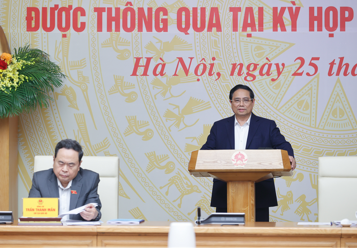 Chủ tịch Quốc hội: 4.922 văn bản chịu sự tác động của việc sắp xếp tổ chức bộ máy- Ảnh 1. Chủ tịch Quốc hội: 4.922 văn bản chịu sự tác động của việc sắp xếp tổ chức bộ máy- Ảnh 1.