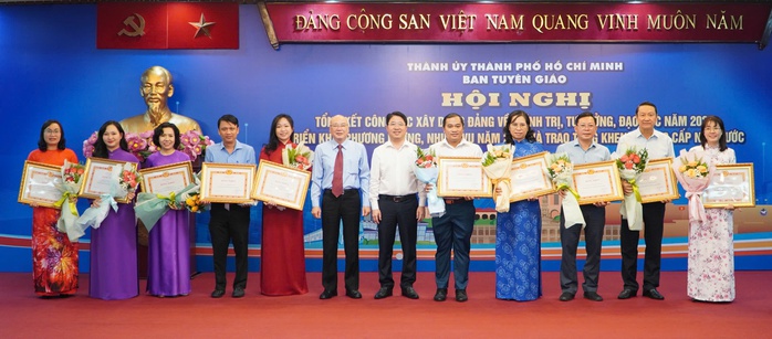 Đổi mới công tác tuyên giáo theo sát thực tế - Ảnh 2. Đổi mới công tác tuyên giáo theo sát thực tế - Ảnh 2.