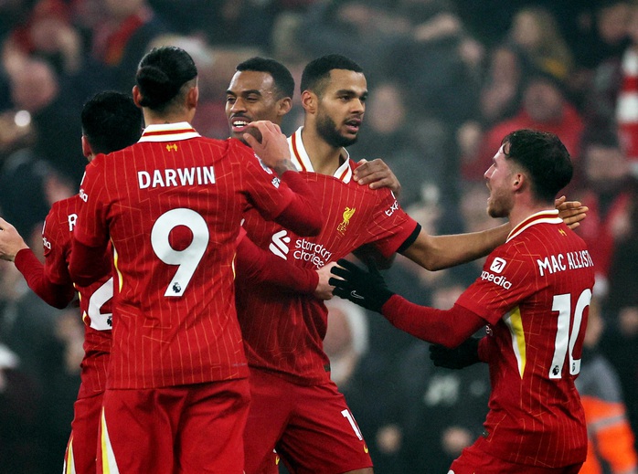 Man United lại thua sốc, Liverpool ung dung trên đỉnh bảng Ngoại hạng Anh- Ảnh 6. Man United lại thua sốc, Liverpool ung dung trên đỉnh bảng Ngoại hạng Anh- Ảnh 6.