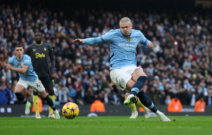 Một vòng đấu kỳ lạ ở Anh, chỉ còn Arsenal đủ sức cản Liverpool...- Ảnh 1. Một vòng đấu kỳ lạ ở Anh, chỉ còn Arsenal đủ sức cản Liverpool...- Ảnh 1.