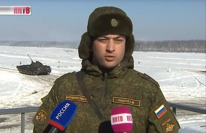 Phó chỉ huy Lữ đoàn Thủy quân Lục chiến 810 của Nga Salim Pashtov. Ảnh: Rossiya-1 Phó chỉ huy Lữ đoàn Thủy quân Lục chiến 810 của Nga Salim Pashtov. Ảnh: Rossiya-1