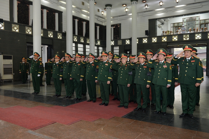 Lãnh đạo Đảng, Nhà nước viếng Đại tướng Nguyễn Quyết- Ảnh 11. Lãnh đạo Đảng, Nhà nước viếng Đại tướng Nguyễn Quyết- Ảnh 11.