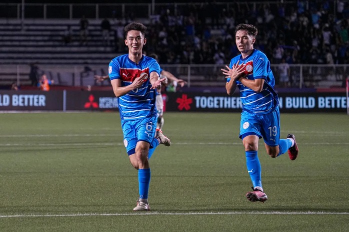 ASEAN Cup 2024: Thái Lan gục ngã trước Philippines ở phút bù giờ- Ảnh 1. ASEAN Cup 2024: Thái Lan gục ngã trước Philippines ở phút bù giờ- Ảnh 1.