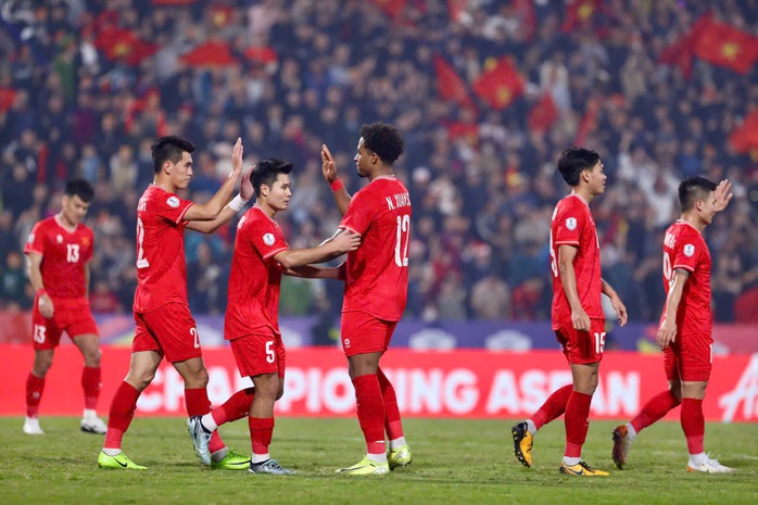 ASEAN Cup 2024: Chưa phải là màn trình diễn hoàn hảo của tuyển Việt Nam- Ảnh 1. ASEAN Cup 2024: Chưa phải là màn trình diễn hoàn hảo của tuyển Việt Nam- Ảnh 1.