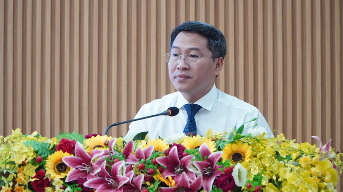 Sắp xếp, tinh gọn bộ máy TP HCM cần phù hợp với mô hình chính quyền đô thị- Ảnh 1. Sắp xếp, tinh gọn bộ máy TP HCM cần phù hợp với mô hình chính quyền đô thị- Ảnh 1.