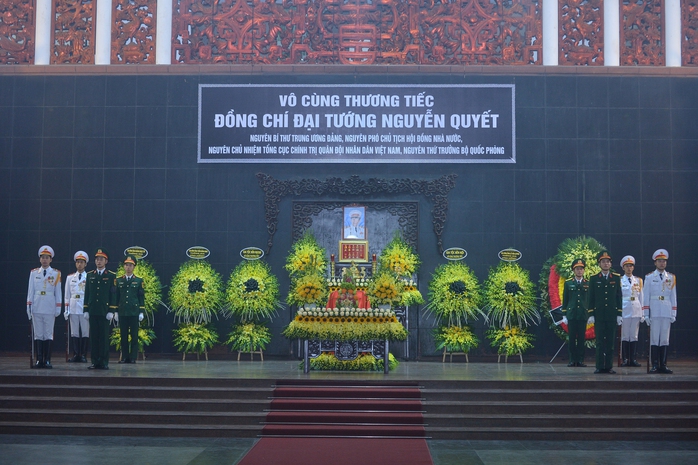 Lãnh đạo Đảng, Nhà nước viếng Đại tướng Nguyễn Quyết- Ảnh 1. Lãnh đạo Đảng, Nhà nước viếng Đại tướng Nguyễn Quyết- Ảnh 1.