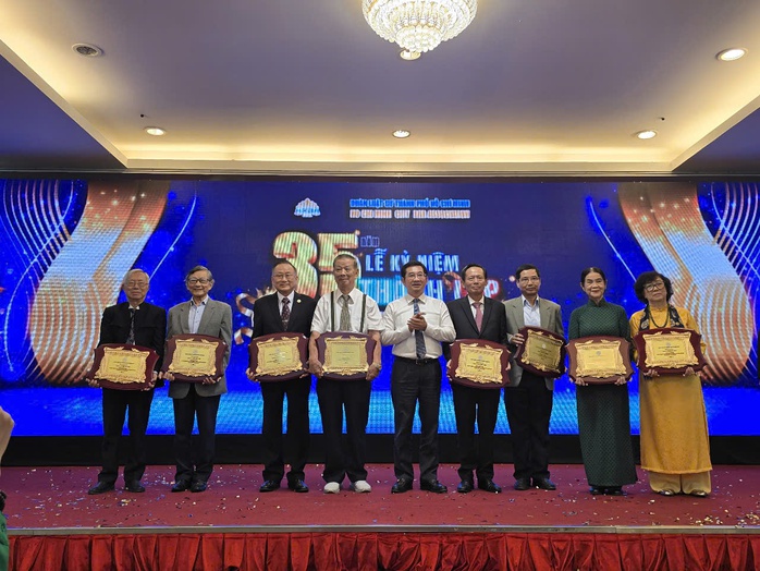 Đoàn Luật sư TP HCM cùng đất nước vươn mình phát triển- Ảnh 4. Đoàn Luật sư TP HCM cùng đất nước vươn mình phát triển- Ảnh 4.