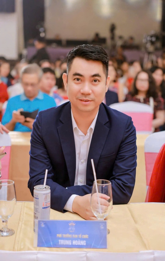 Thực hư tranh chấp tên gọi "Hoa hậu Biển Việt Nam 2024"- Ảnh 1. Thực hư tranh chấp tên gọi "Hoa hậu Biển Việt Nam 2024"- Ảnh 1.