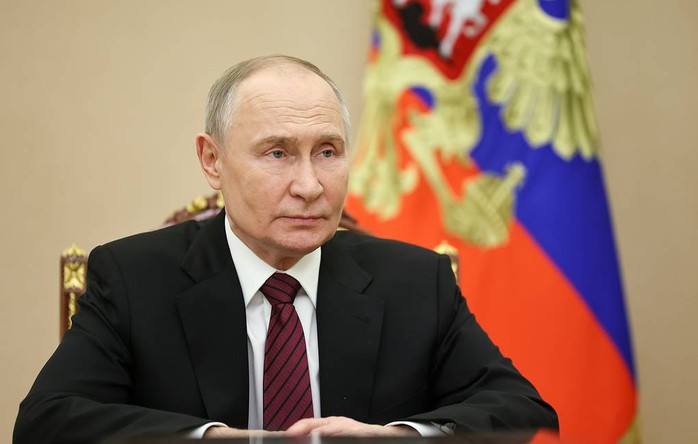 Tổng thống Nga Putin xin lỗi về sự cố rơi máy bay Azerbaijan- Ảnh 1. Tổng thống Nga Putin xin lỗi về sự cố rơi máy bay Azerbaijan- Ảnh 1.