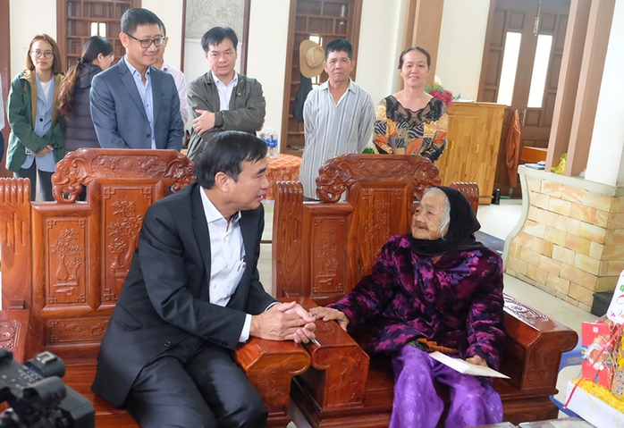 Đà Nẵng: Hơn 126 tỉ đồng hỗ trợ quà Tết cho người dân- Ảnh 1. Đà Nẵng: Hơn 126 tỉ đồng hỗ trợ quà Tết cho người dân- Ảnh 1.