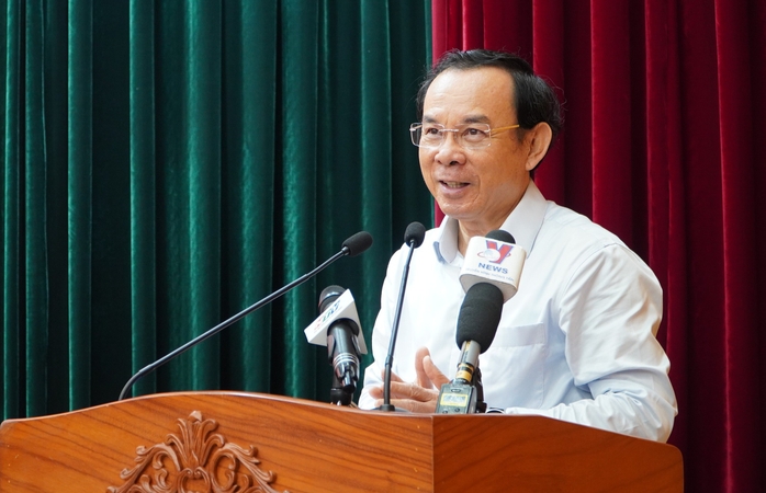 Bí thư Thành ủy Nguyễn Văn Nên: Sau sắp xếp,
bộ máy phải hoạt động tốt hơn- Ảnh 1. Bí thư Thành ủy Nguyễn Văn Nên: Sau sắp xếp,
bộ máy phải hoạt động tốt hơn- Ảnh 1.