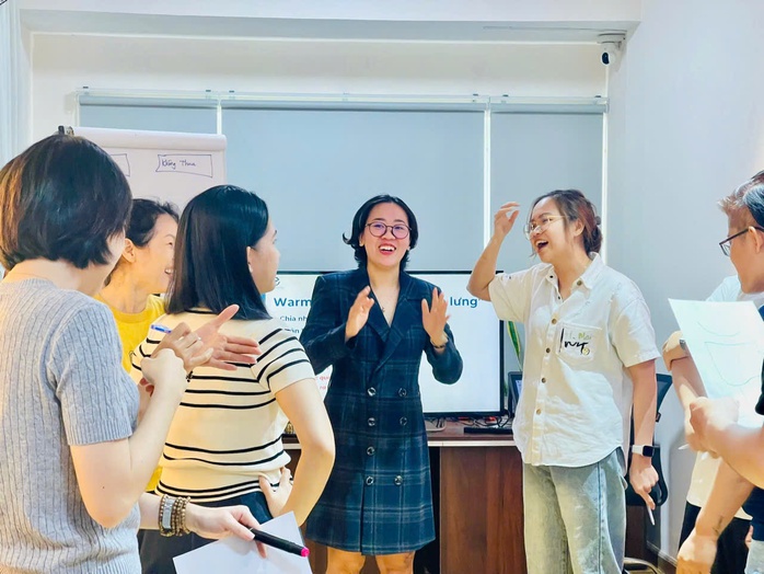 Dự báo top 5 ngành nghề "hái ra tiền" trong năm 2025- Ảnh 3. Dự báo top 5 ngành nghề "hái ra tiền" trong năm 2025- Ảnh 3.