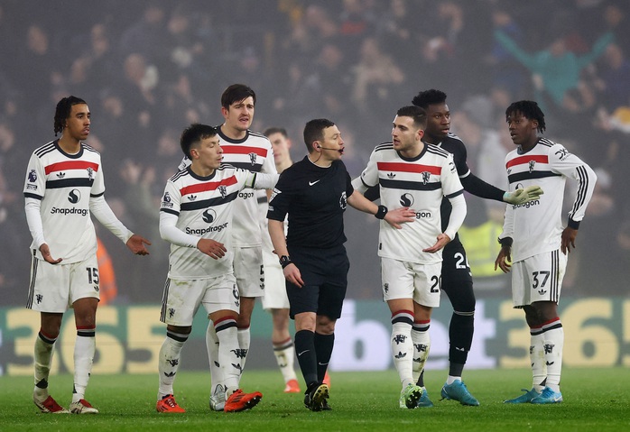 Man United: Khó ngăn đà lao dốc- Ảnh 1. Man United: Khó ngăn đà lao dốc- Ảnh 1.