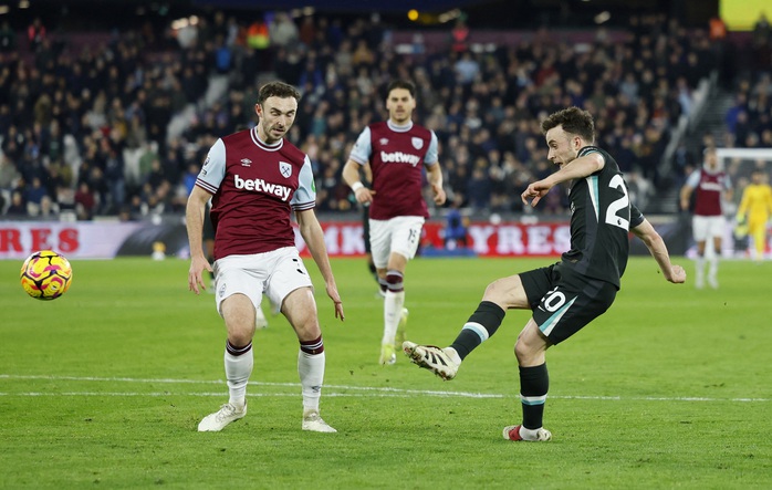 Salah lập đại công, Liverpool thắng hủy diệt West Ham- Ảnh 4. Salah lập đại công, Liverpool thắng hủy diệt West Ham- Ảnh 4.